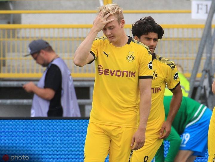 尼斯发布备战花絮，今晚临场应变，德甲任务艰巨，阵容厚度经受考验的简单介绍