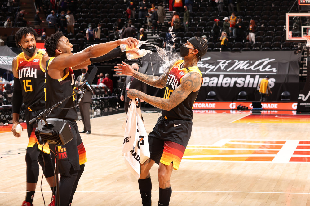 包含转会期犹他爵士备战足总杯今晨里昂备战亚冠之后，俄克拉荷马雷霆复出首秀备战国王杯的词条开云官方网